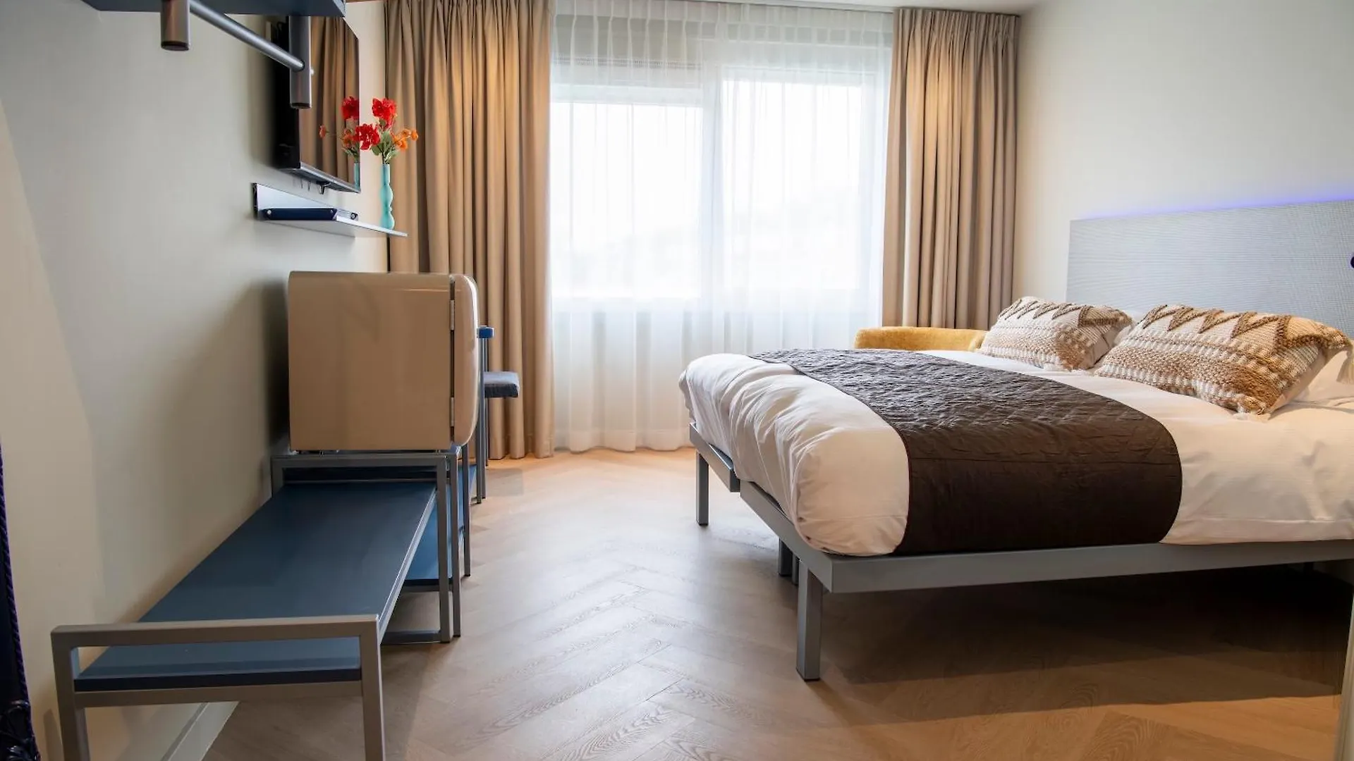 Boutique Hotel Herbergh Amsterdam Airport Free Parking Badhoevedorp