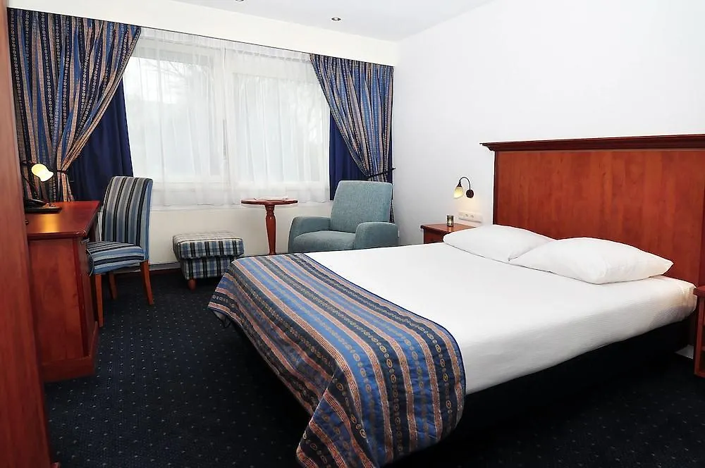 Boutique Hotel Herbergh Amsterdam Airport Free Parking Badhoevedorp