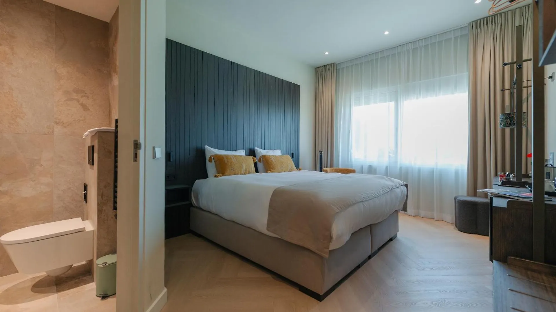 Boutique Hotel Herbergh Amsterdam Airport Free Parking Badhoevedorp