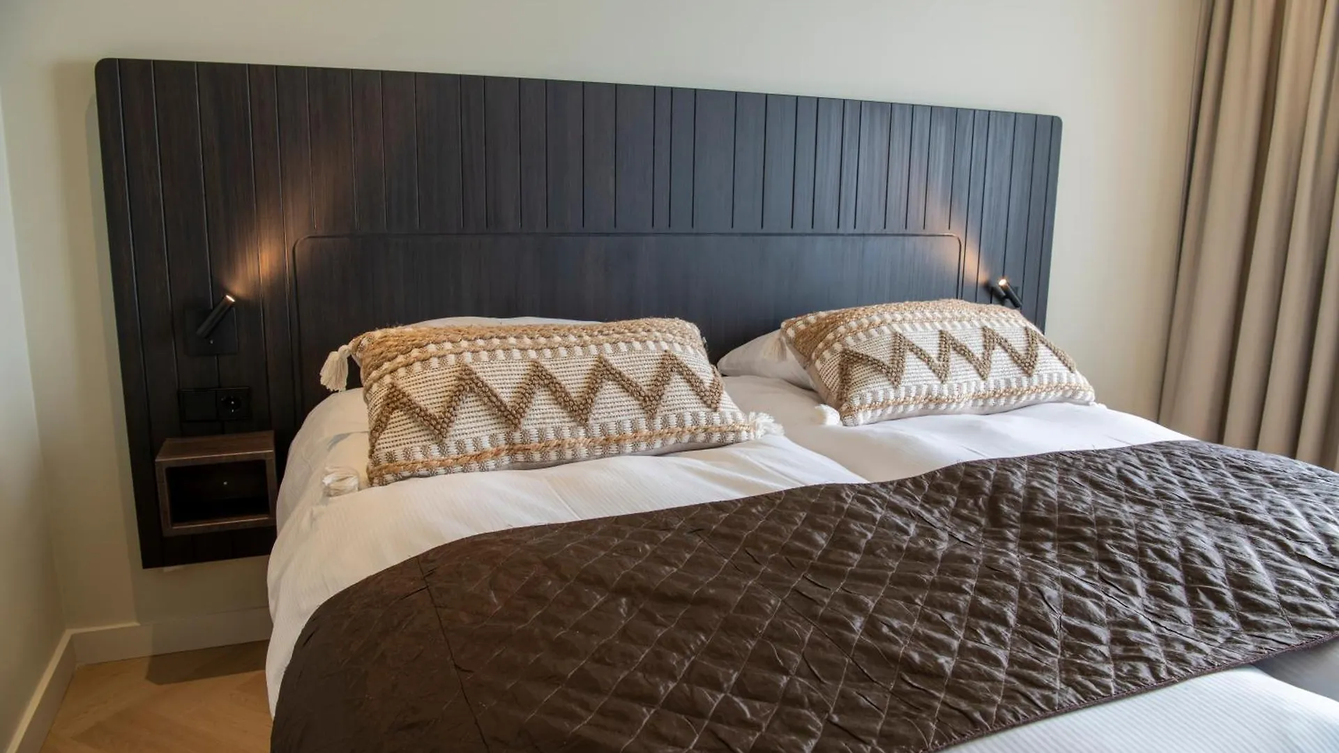 Boutique Hotel Herbergh Amsterdam Airport Free Parking Badhoevedorp